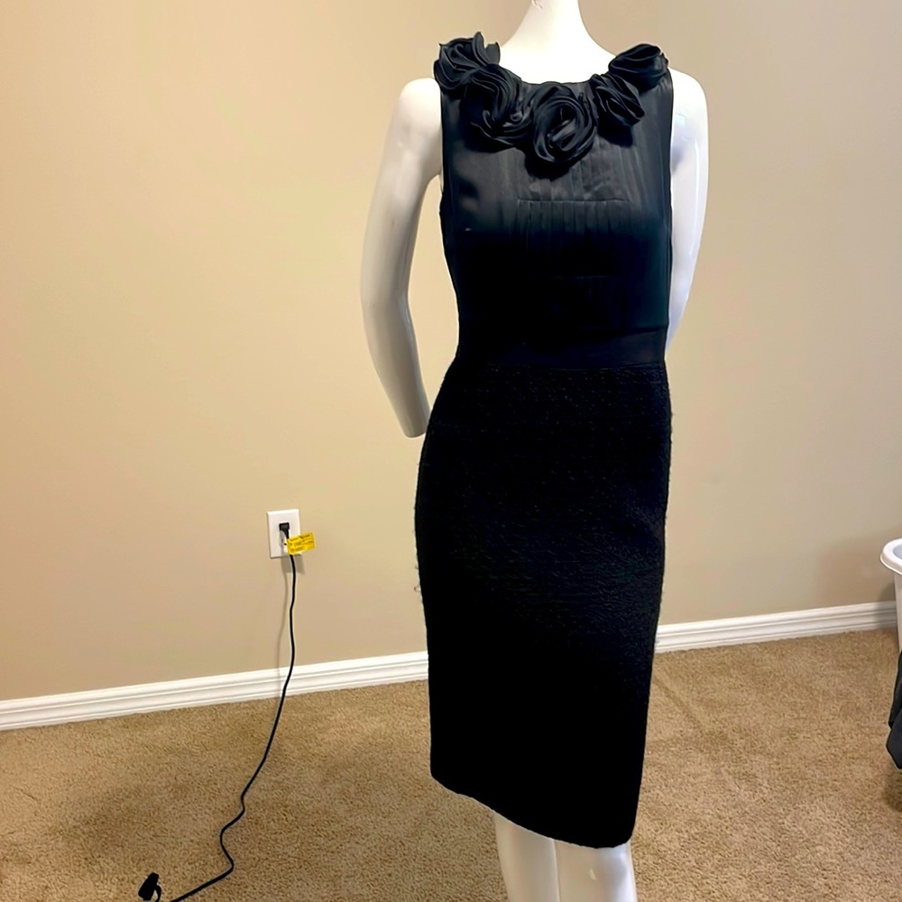 Magaschoni Silk Satin Rosette Boucle Tweed Sheath Dress 4 NWOT Italian Fabric